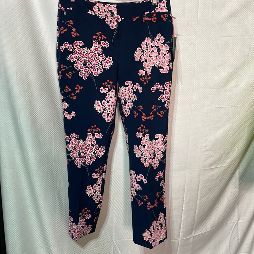 Cynthia Rowley 8 navy capri cherry blossom pants pockets flat front nwt